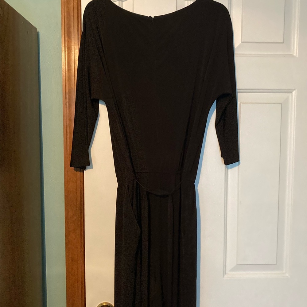 Black Nina Leonard women’s ankle jumpsuit size large.